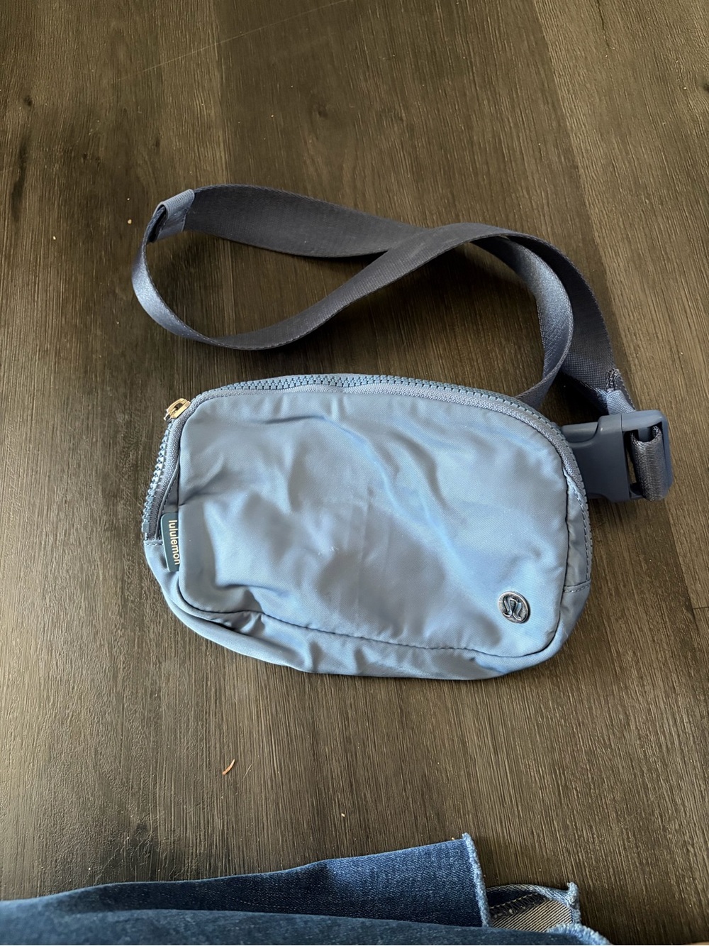 lululemon athletica Slate Blue Crossbody Waist Bag with Black Strap